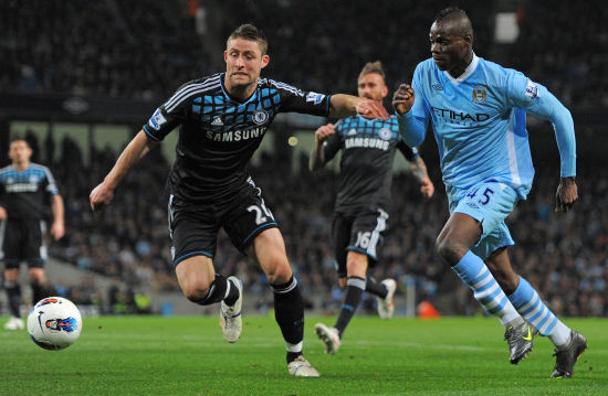 持足够的 持足够的